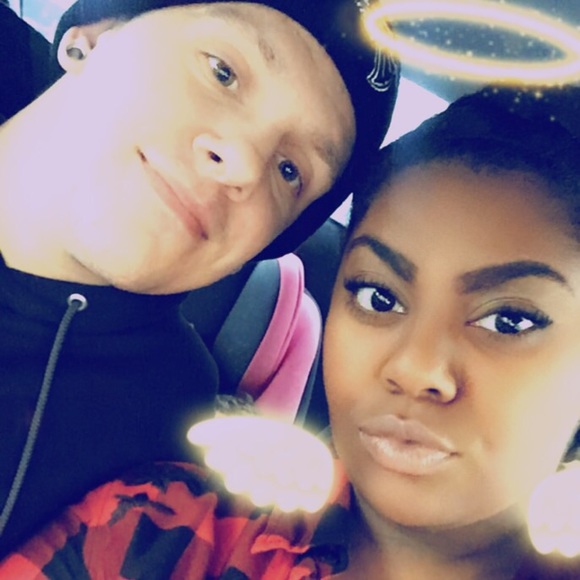 Meet your Posher, Jahmella - Picture 4 of 4